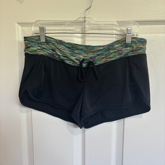 Athleta Black Women's Shorts with Multicolor Waistband - Picture 1 of 5